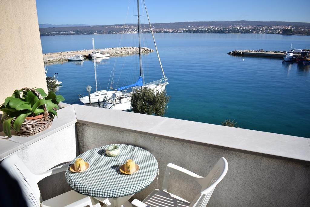 Apartments Blue Dream Malinska Luaran gambar