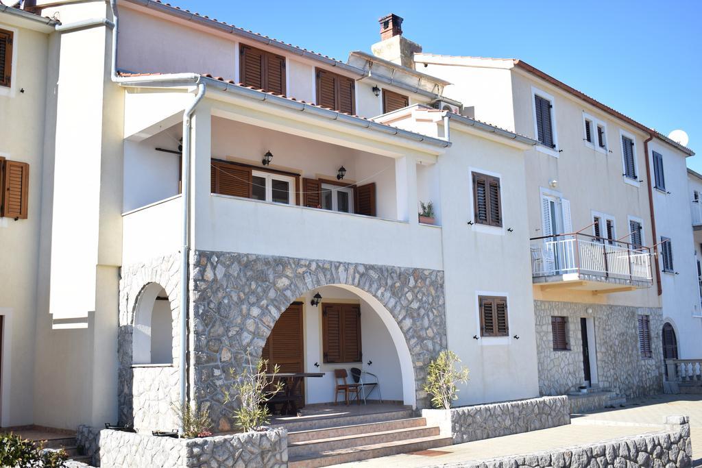 Apartments Blue Dream Malinska Luaran gambar