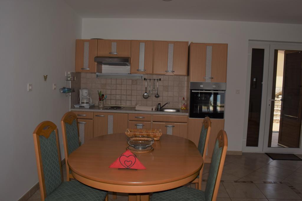 Apartments Blue Dream Malinska Luaran gambar