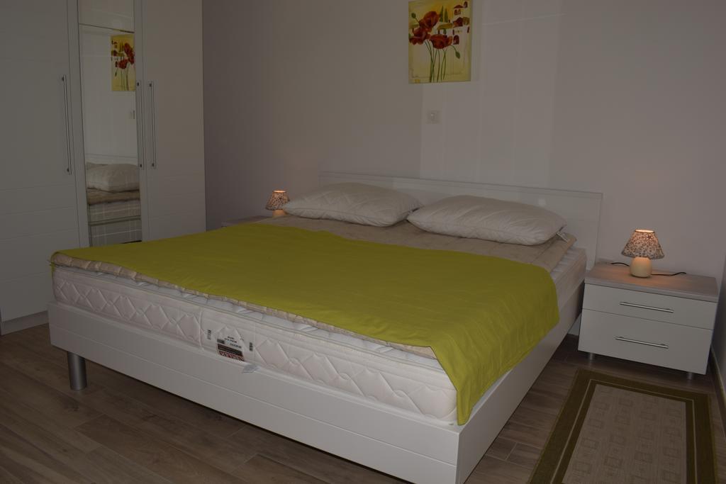 Apartments Blue Dream Malinska Luaran gambar